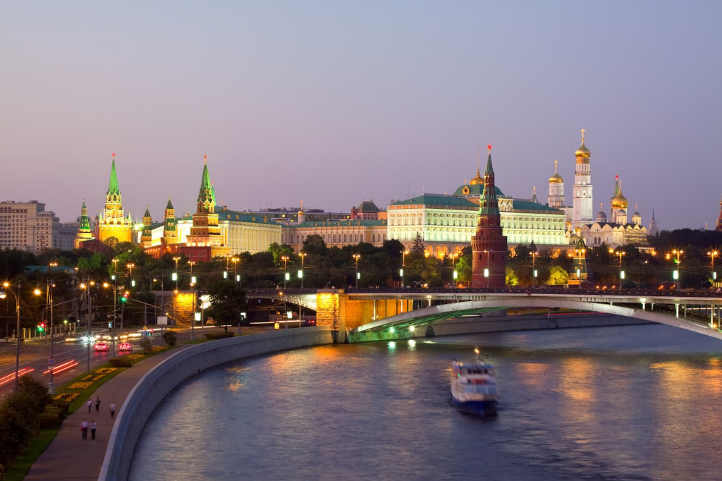 moscow-kremlin (1).jpg moscow-kremlin (1).jpg